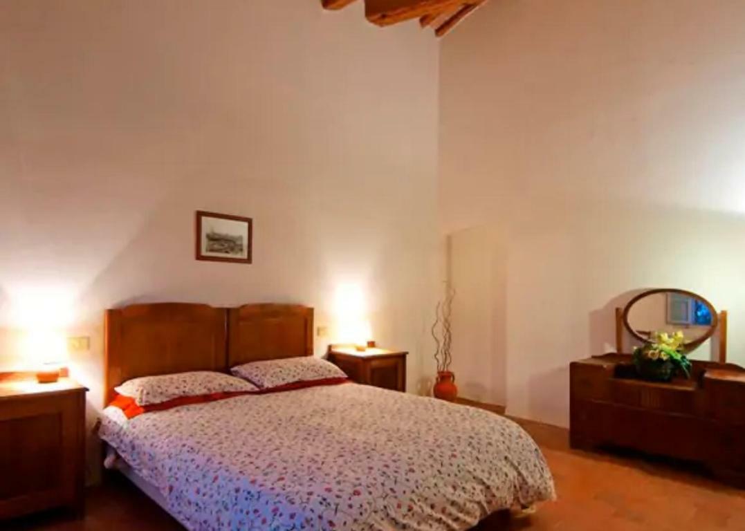 Agriturismo La Moraia Poggibonsi Luaran gambar